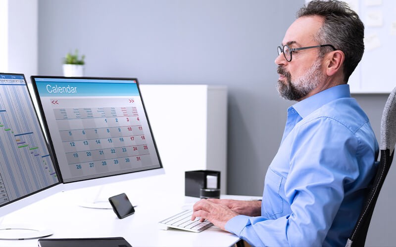 Man working using Anti-Glare Filters for monitors